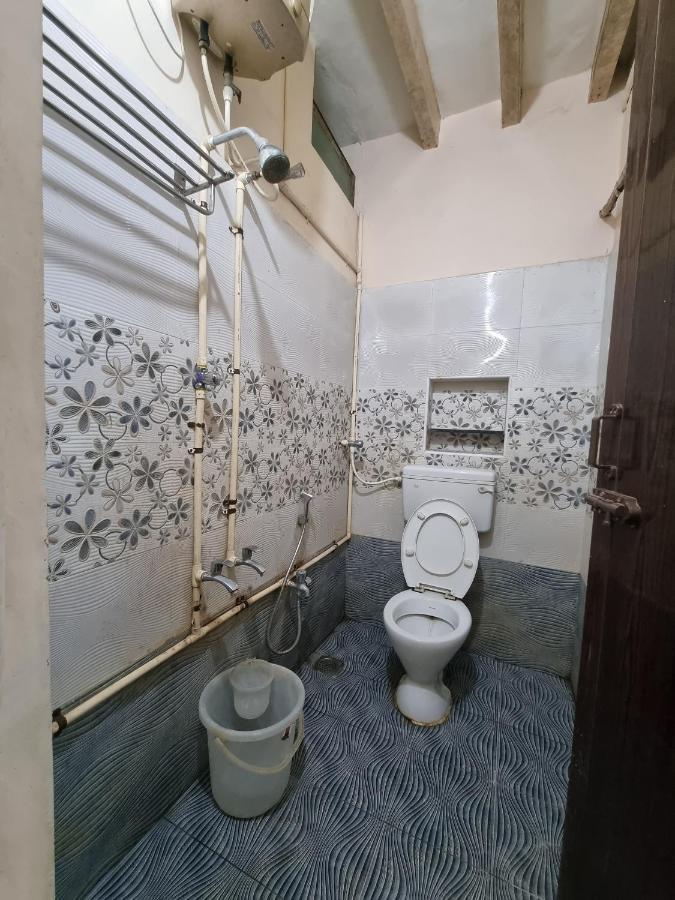 Sowmya Lodge Tiruchirappalli Buitenkant foto